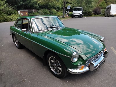 Lot 566 - 1981 MG B GT