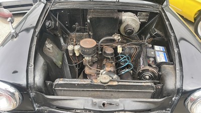 Lot 589 - 1955 STANDARD EIGHT