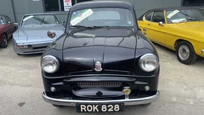 Lot 589 - 1955 STANDARD EIGHT