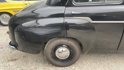 Lot 589 - 1955 STANDARD EIGHT