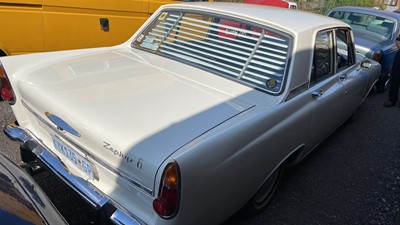 Lot 551 - FORD ZEPHYR