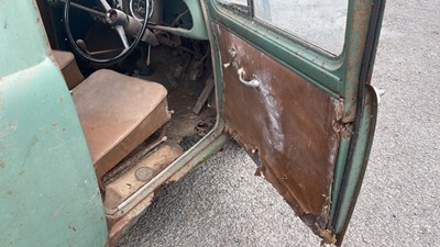 Lot 260 - 1959 STANDARD 10HP VAN