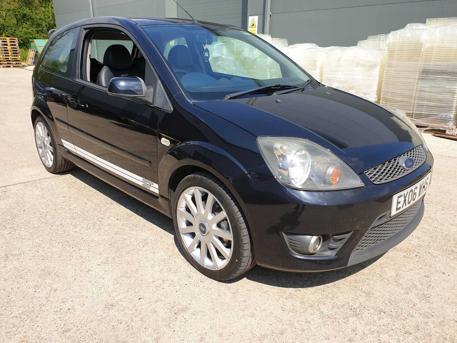 Lot 14 - 2006 FORD FIESTA ST