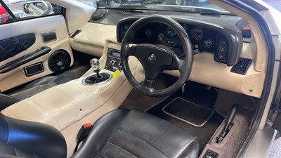 Lot 573 - 1988 LOTUS ESPRIT TURBO