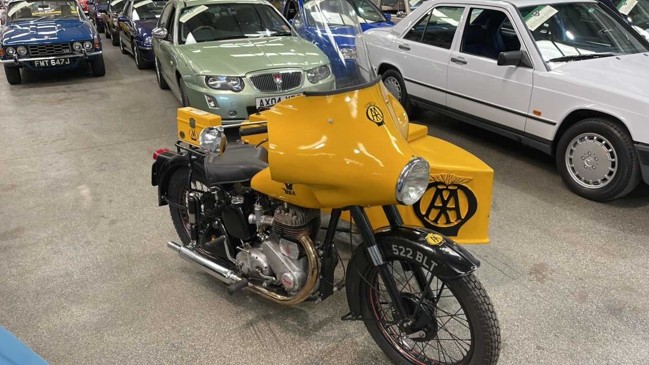 Lot 605 - 1961 BSA COMBINATION M21 AA BIKE & SIDECAR