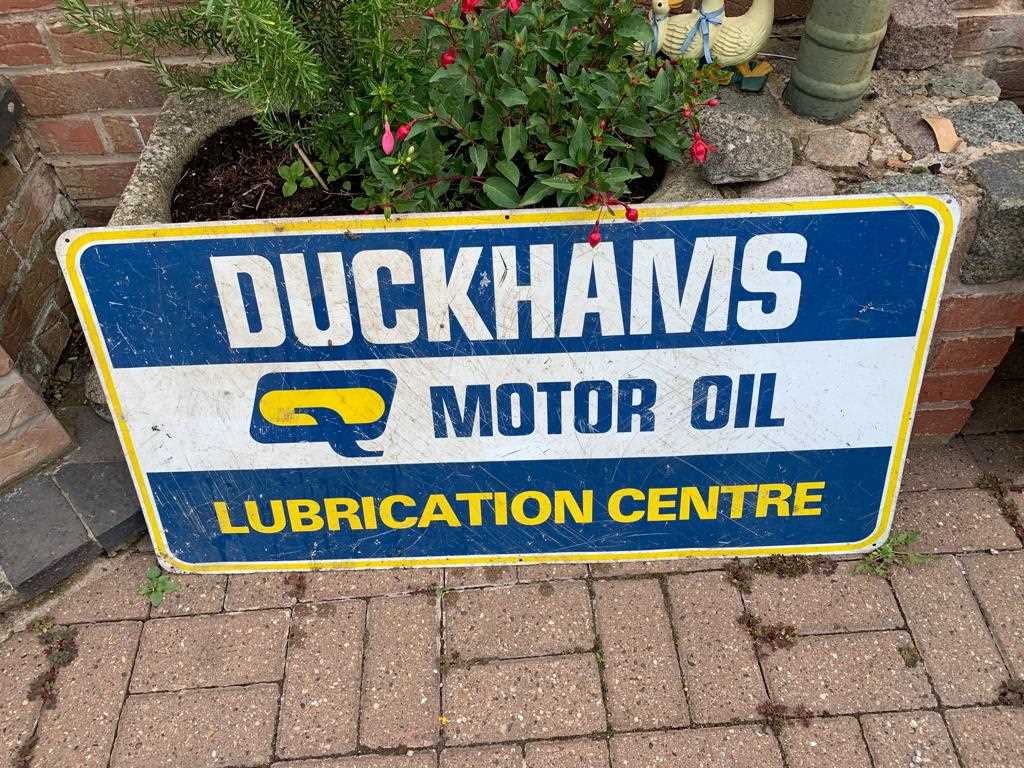 Lot 206 - DUCKHAMS MOTOR OIL SIGN