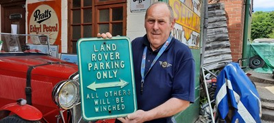 Lot 311 - LAND ROVER PARKING SIGN