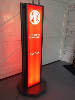 Lot 156 - GENUINE MG ILLUMINATED SHOWROOM SIGN