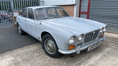 Lot 627 - 1969 JAGUAR XJ6 SERIES 1