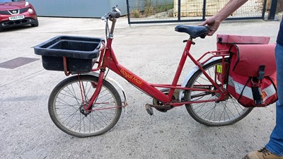 Lot 52 - EX ROYAL MAIL POSTMANS BICYCLE