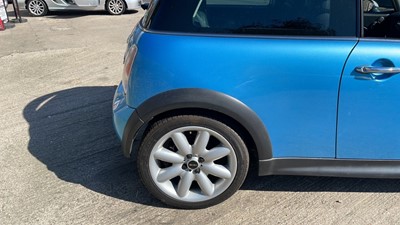 Lot 365 - 2003 MINI COOPER S