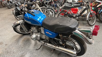 Lot 304 - 1974 SUZUKI GT750