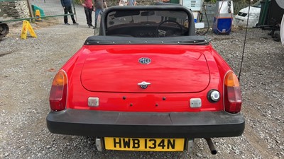 Lot 424 - 1975 MG MIDGET 1500