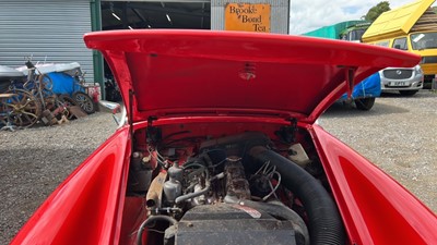 Lot 424 - 1975 MG MIDGET 1500