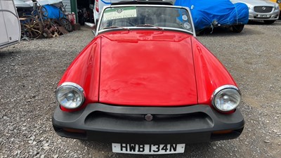 Lot 424 - 1975 MG MIDGET 1500