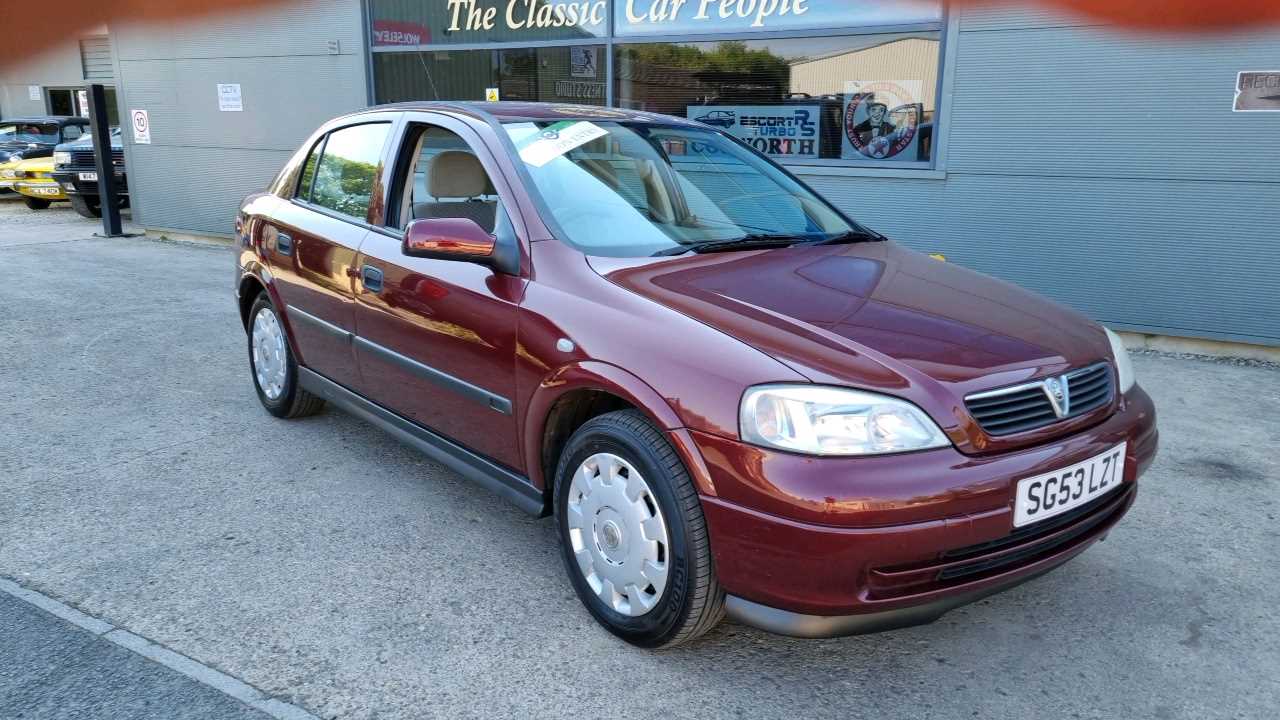 Lot 438 - 2003 VAUXHALL ASTRA CLUB 8V