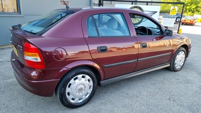 Lot 438 - 2003 VAUXHALL ASTRA CLUB 8V