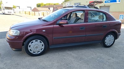 Lot 438 - 2003 VAUXHALL ASTRA CLUB 8V