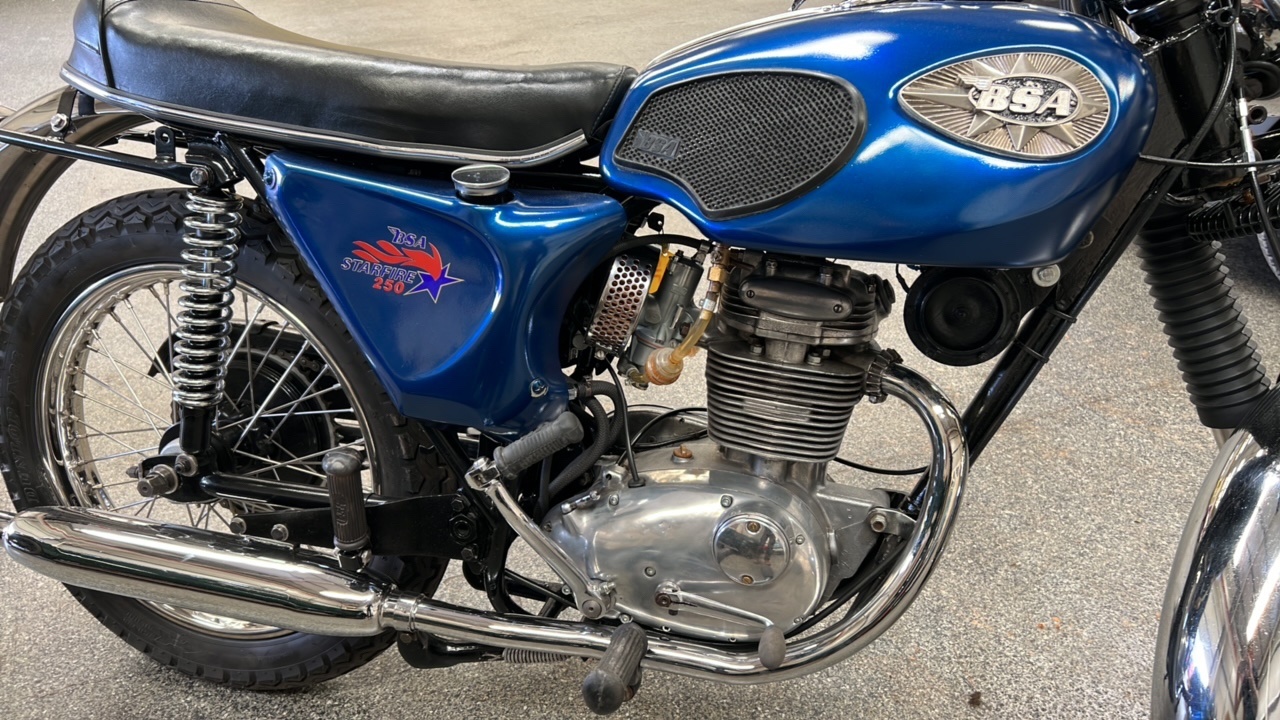 ORIGINAL 1968 BSA Modell B25 250 Starfire Motorrad Teile