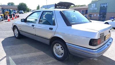 Lot 485 - 1990 FORD SIERRA SAPPHIRE 2000E