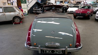 Lot 507 - 1957 MG MAGNETTE ZB CONVERTIBLE