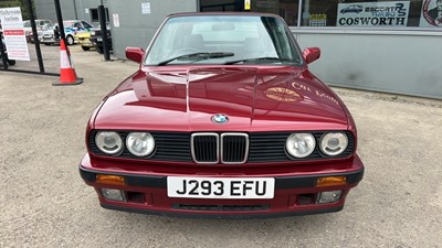 Lot 530 - 1992 BMW 325I CABRIOLET