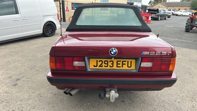 Lot 530 - 1992 BMW 325I CABRIOLET