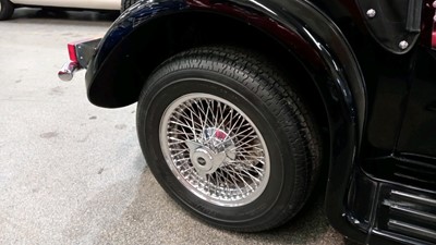 Lot 553 - 1975 PANTHER