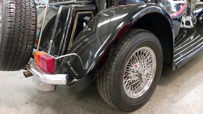 Lot 553 - 1975 PANTHER