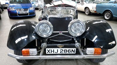 Lot 553 - 1975 PANTHER