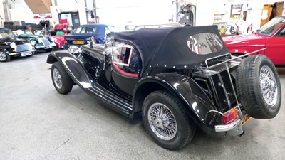 Lot 553 - 1975 PANTHER