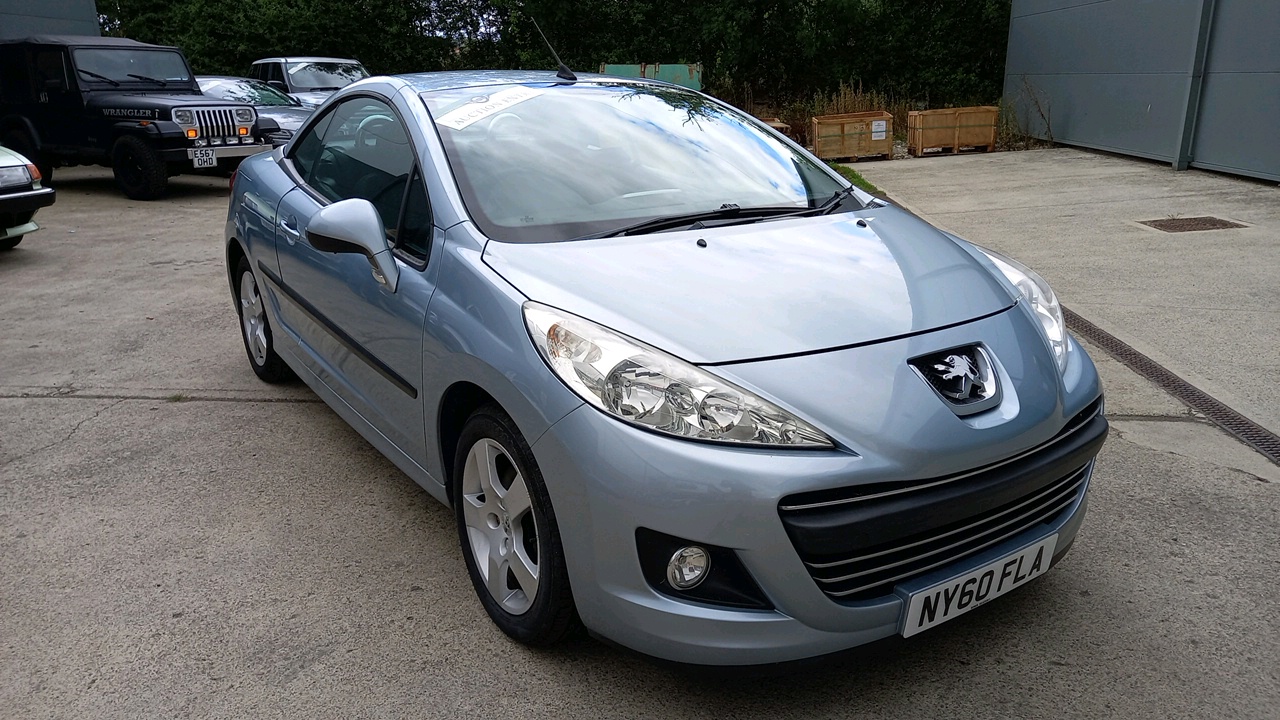 2011 Peugeot 207 CC Sport £3,500