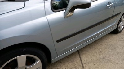 Lot 550 - 2011 PEUGEOT 207 SPORT CC