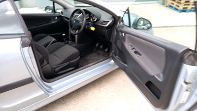 Lot 550 - 2011 PEUGEOT 207 SPORT CC