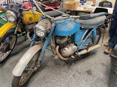 Lot 194 - 1965 GREEVES MOTORCYCLE XRE67C