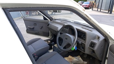 Lot 603 - 2000 ROVER MAESTRO VAN