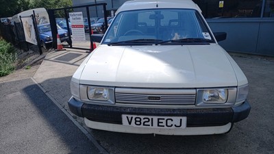 Lot 603 - 2000 ROVER MAESTRO VAN