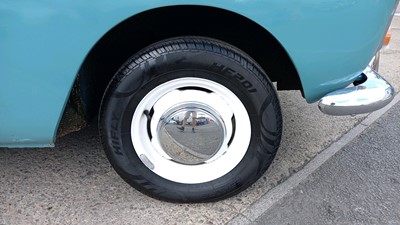 Lot 608 - 1960 AUSTIN A40