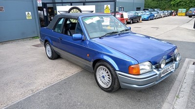 Lot 619 - 1990 FORD ESCORT XR3I CONVERTIBLE