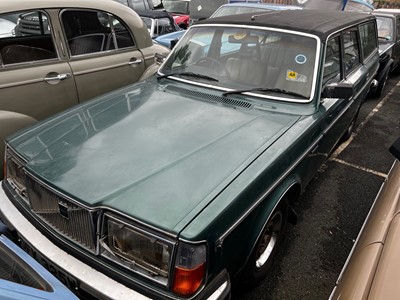 Lot 620 - 1980 VOLVO 265 GLE AUTO