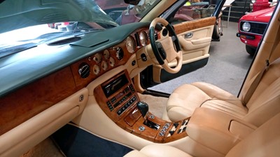 Lot 217 - 2000 BENTLEY ARNAGE RED LABEL AUTO