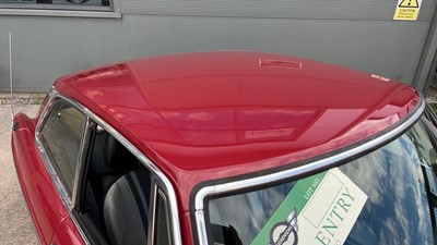 Lot 625 - 1978 MG B GT