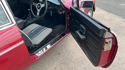 Lot 625 - 1978 MG B GT