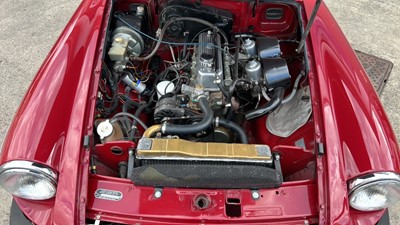 Lot 625 - 1978 MG B GT