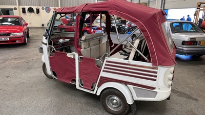 Lot 671 - PIAGGIO APE CALESSINO