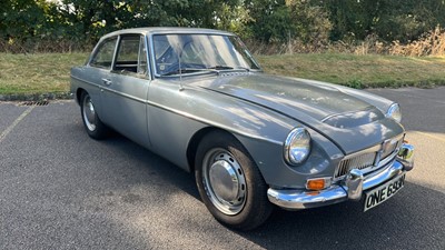 Lot 652 - 1970 MG C GT