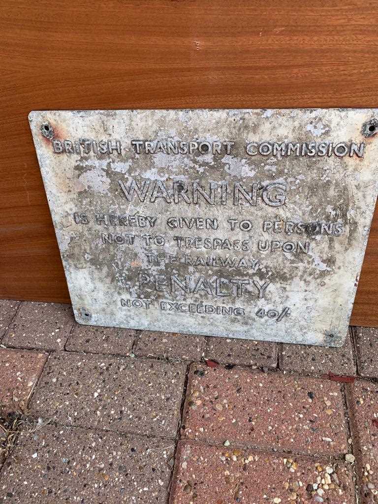 Lot 351 - B R WARNING SIGN 40 SHILLING SIGN