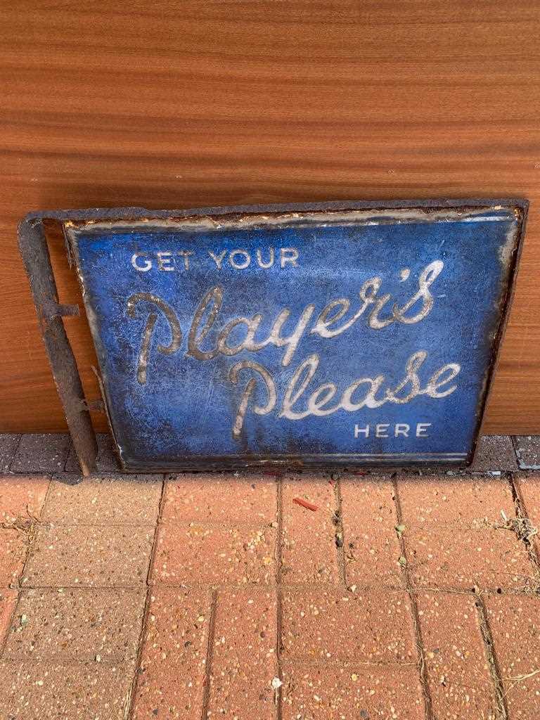 Lot 21 - PLAYERS PLEASE ENAMEL SIGN