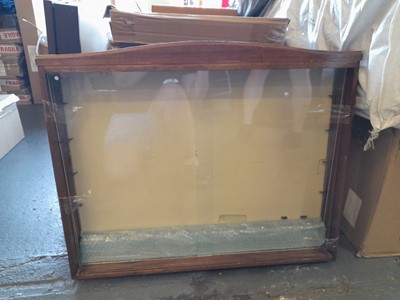 Lot 455 - DISPLAY CABINET WITH SHELVES