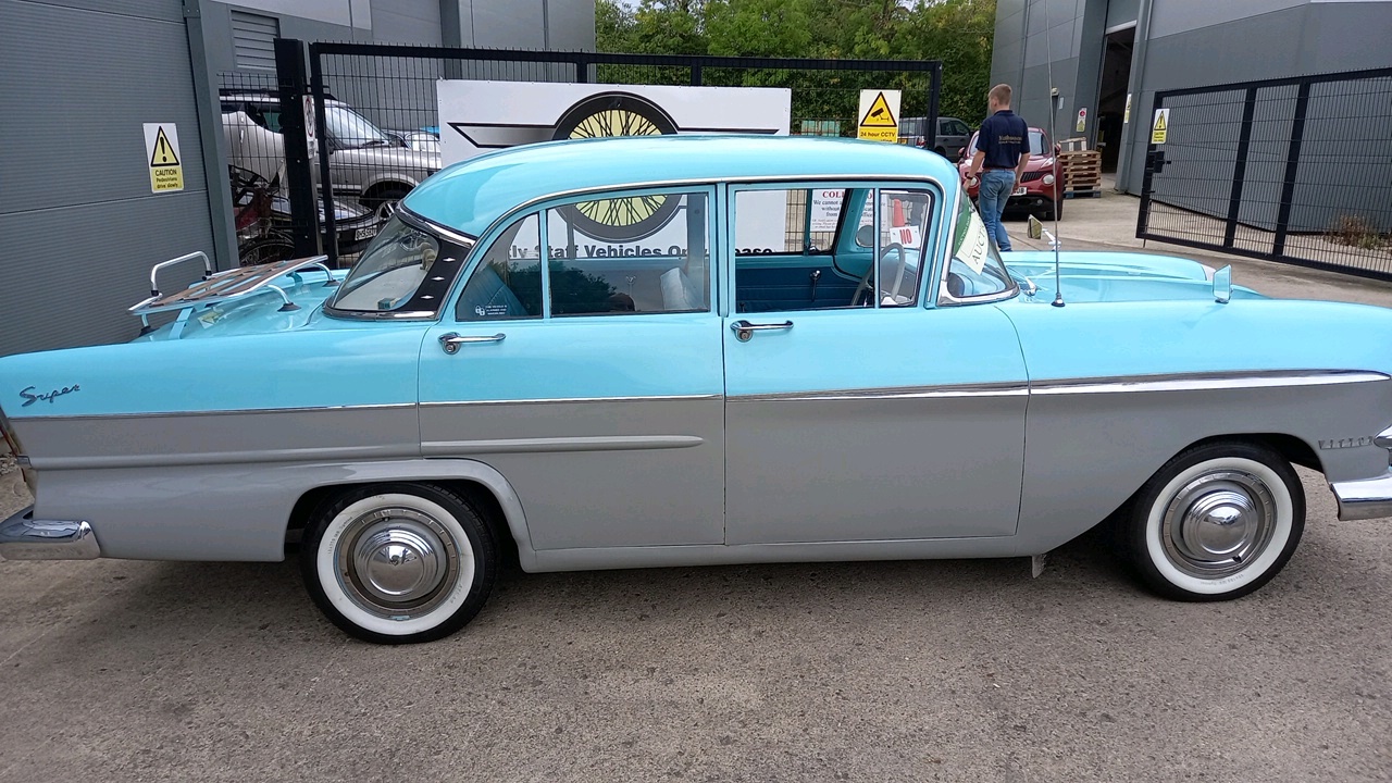 Lot 80 - 1960 VAUXHALL VICTOR